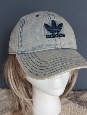 Adidas  Hat